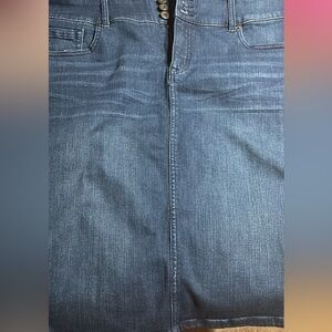 Jean skirt